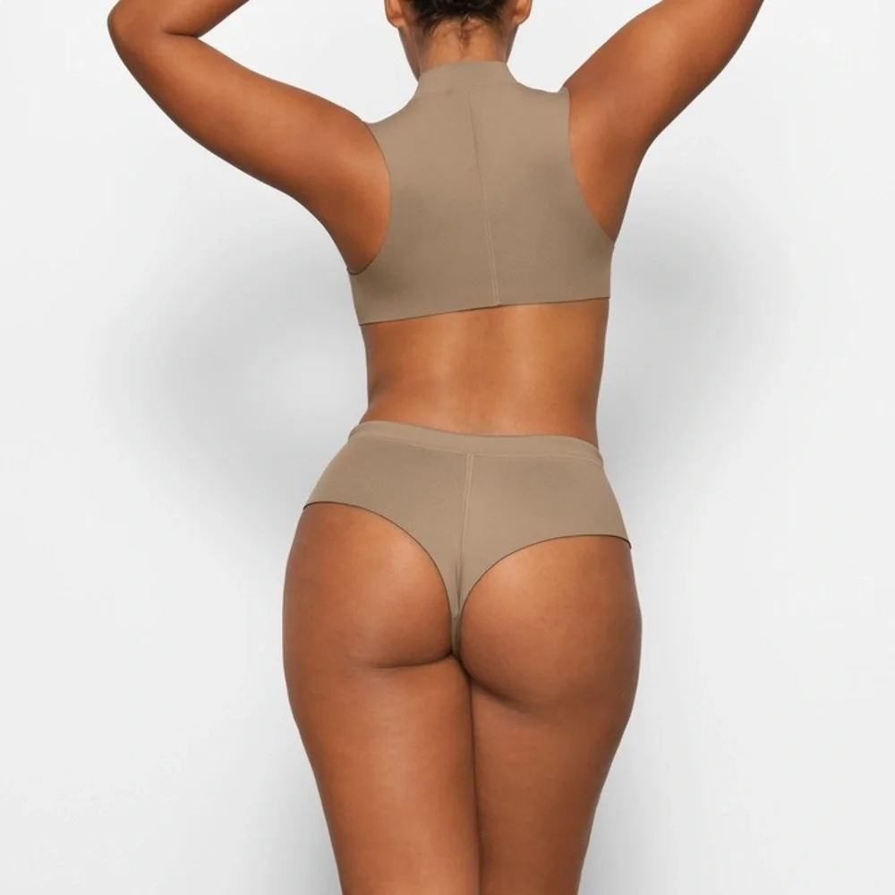 SKIMS Sport Swim Cheeky Bottom | Desert‎